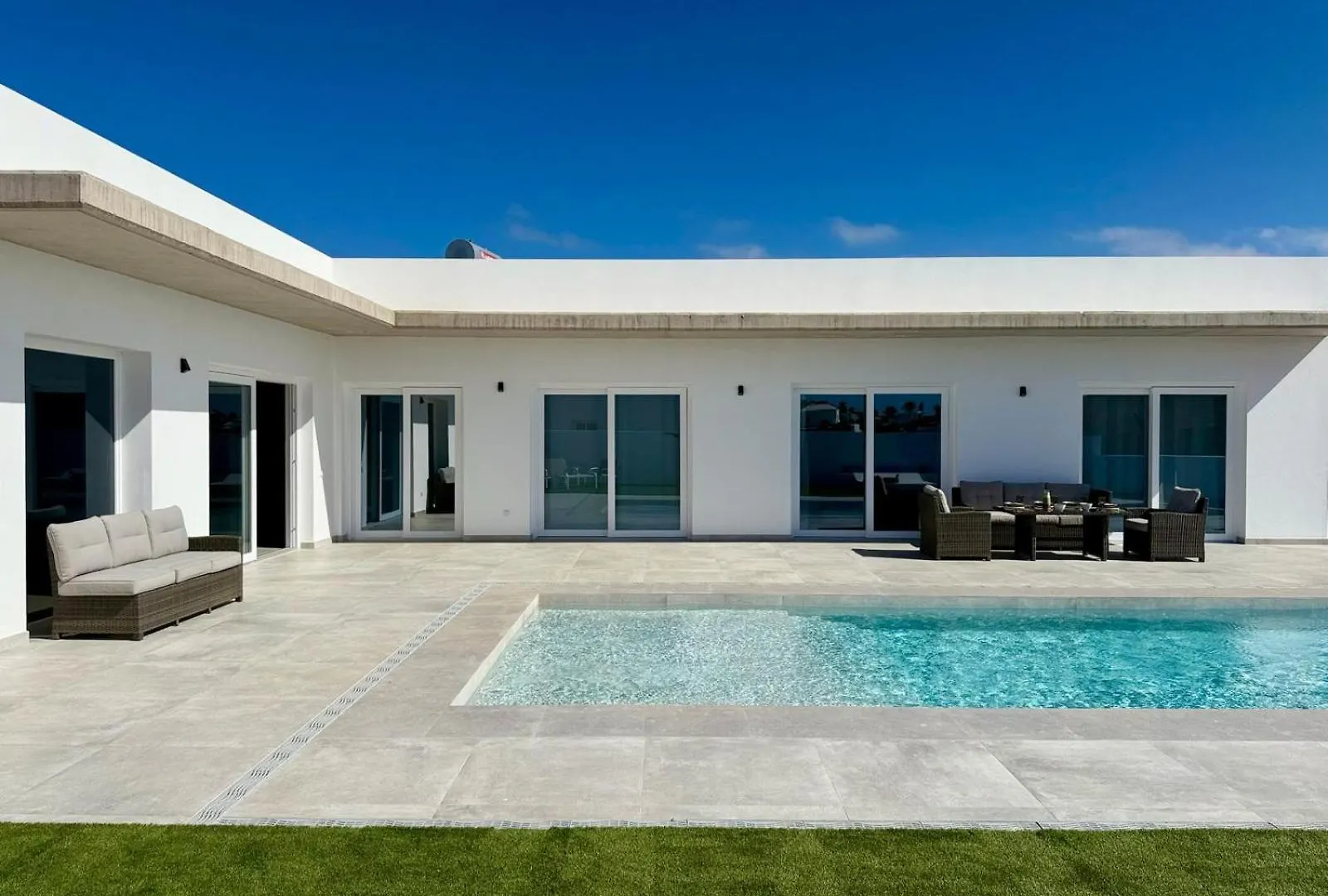 Canaryislandshost I Calma Teguise